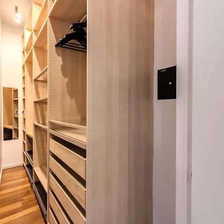 Suite Santa Tecla Milan Exterior photo