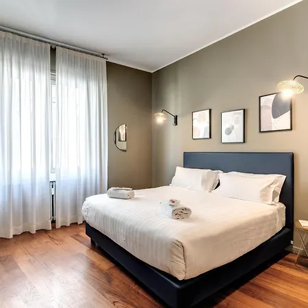 Suite Santa Tecla Milan Exterior photo