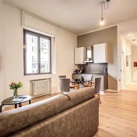 Suite Santa Tecla Milan Exterior photo